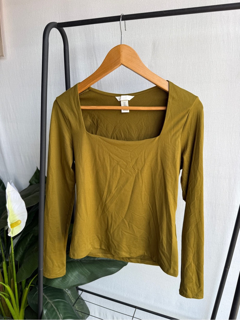 H&M Olive Green Long Sleeve Square Neck Double-Lined Top / Size M